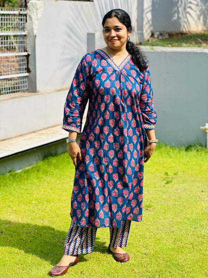 Neel Shobha